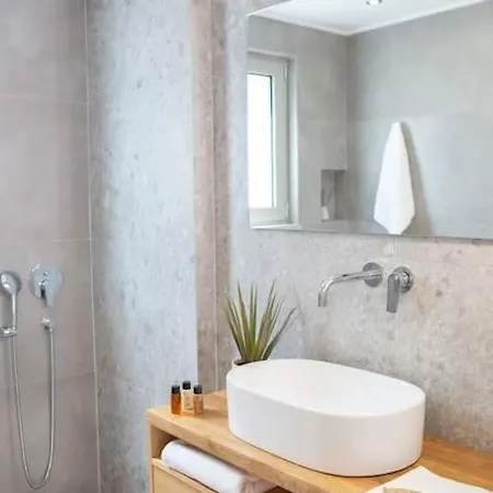 Ionion Theasis Kallisti Cukaládesz