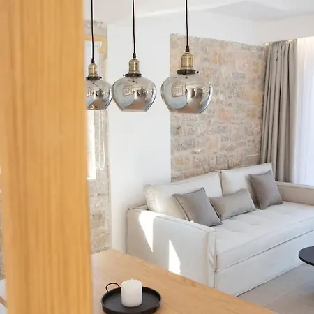 Ionion Theasis Kallisti *