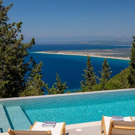 Вилла Ionion Theasis Kallisti *